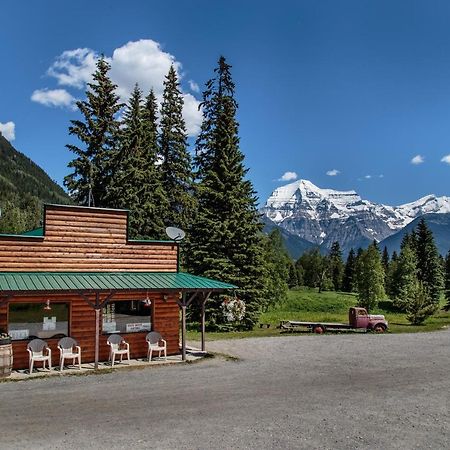 Mount Robson Lodge Екстер'єр фото